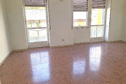 Foto Appartamento in Via Calefati  204, Bari Murat di 75 m² con 2 locali