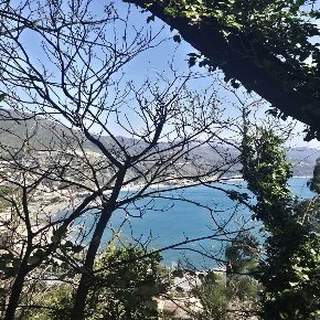 Foto Appartamento in Via del Lago, Arenzano Pineta di 131 m² con 8 locali