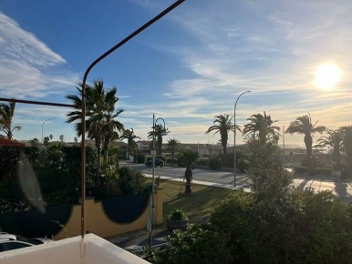 Foto Villa unifamiliare a Pietrasanta di 300 m² con 10 locali in vendita