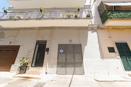 Foto Garage in Via Montecucco  9, Palo del Colle Centro di 35 m² in vendita
