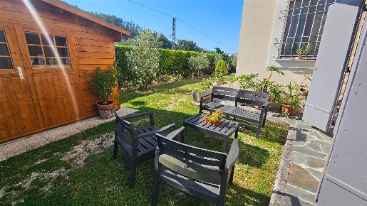 Foto Appartamento in Via Flaminia Nord 6, Valtopina Centro di 120 m²