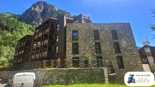 Foto Appartamento in Strada Larzey-Entrèves, Courmayeur Centro di 71 m²