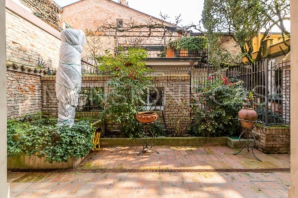 Foto Case semi ndipendenti in via matteotti  13, Carpi di 210 m² in vendita