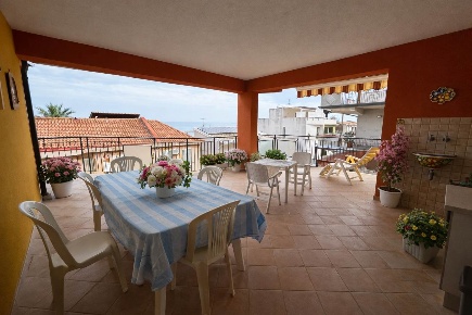 Foto Appartamento in Via Brin, Caronia Marina Di Caronia di 52 m²