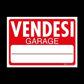 Foto Garage a Siena San Domenico - Fontebranda di 32 m² con 1 locali