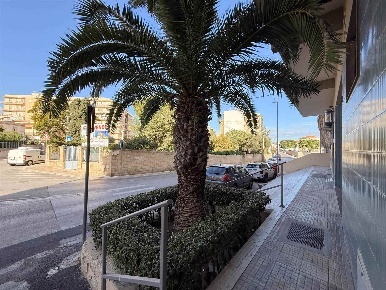 Foto Negozio in Via dei Servi di Maria 2, Siracusa Bosco Minniti di 55 m²