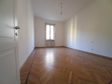 Foto Appartamento in Piazza Santa Maria Beltrade 2, Milano Duomo di 511 m²