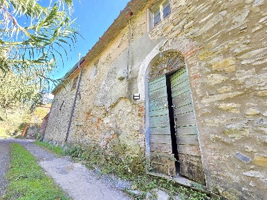 Foto Rustico a Camaiore Camaiore Paese di 70 m² con 6 locali in vendita