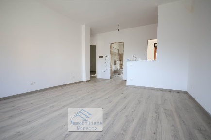 Foto Appartamento a Alba Centro di 105 m² con 4 locali in vendita