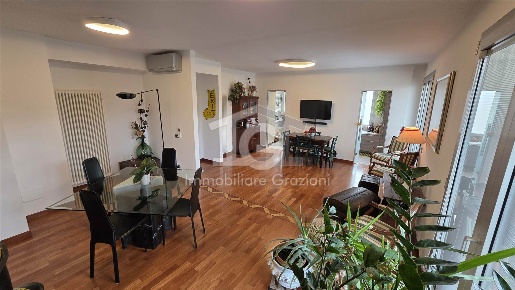 Foto Attico in VIA achille grandi 1, Collesalvetti Centro di 185 m²