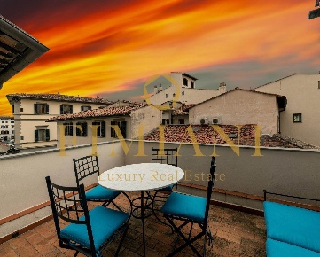 Foto Appartamento in Piazza del Carmine, Firenze San Frediano di 167 m²