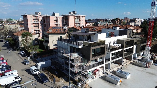 Foto Attico in via medici  47, Monza San Biagio di 233 m² con 5 locali