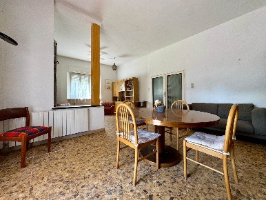 Foto Casa indipendente a Pisa Tirrenia di 135 m² con 5 locali in vendita