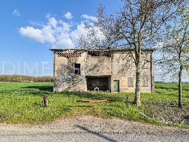 Foto Casa indipendente in VIA MADONNA  14, Camposanto di 334 m² in vendita