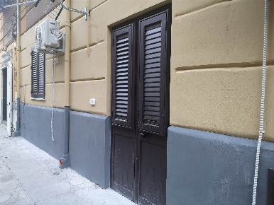 Foto Appartamento in Via Vito La Mantia, Palermo Zisa di 70 m² con 3 locali