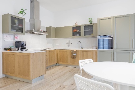 Foto Appartamento in via Duccio Galimberti, Prato San Martino di 166 m²