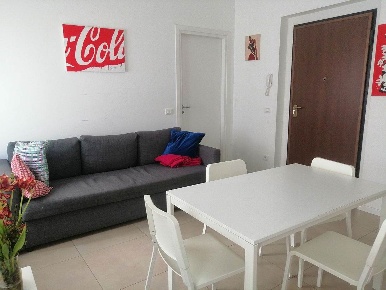 Foto Appartamento in via longhena, Milano Corvetto di 80 m² con 3 locali