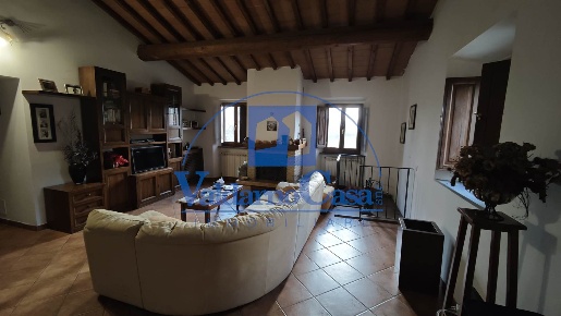 Foto Appartamento a Reggello Vaggio di 136 m² con 5 locali in vendita