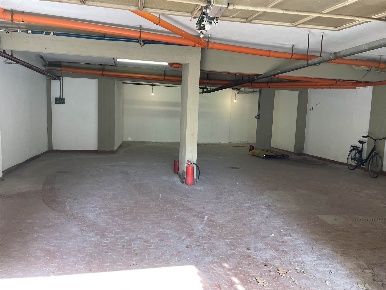 Foto Magazzino a Firenze Ponte di Mezzo - Circondaria di 130 m² in vendita