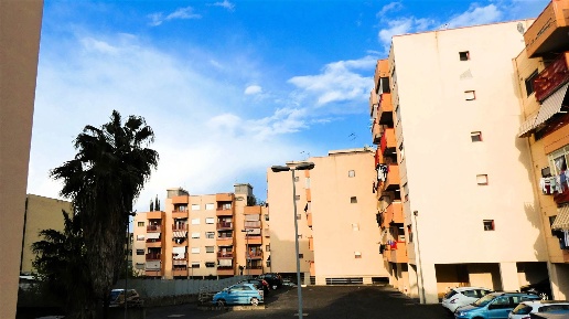 Foto Appartamento in Via Trieste 52, Giarre di 108 m² con 4 locali