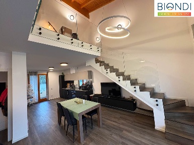 Foto Appartamento in Via Mansueto Astori, Torre de' Roveri di 180 m²