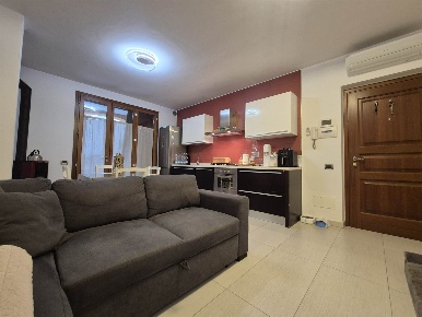 Foto Appartamento a Suvereto Centro di 63 m² con 3 locali in vendita