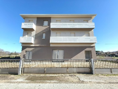 Foto Villa bifamiliare in Via Don Giovanni Minzoni  12, Cannara Centro