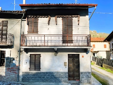 Foto Casa indipendente in VIA VIVAIO 8, Ottiglio Centro di 80 m² in vendita