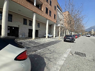 Foto Garage in Via lungo irno, Salerno Carmine di 19 m² con 1 locali