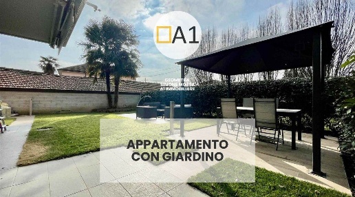 Foto Appartamento a Lentate sul Seveso Centro di 80 m² con 3 locali