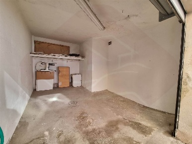 Foto Garage a Firenze Careggi - Rifredi - Dalmazia di 18 m² con 1 locali