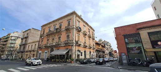 Foto Negozio in Via Vittorio Emenuele Orlando 70A, Catania di 67 m²