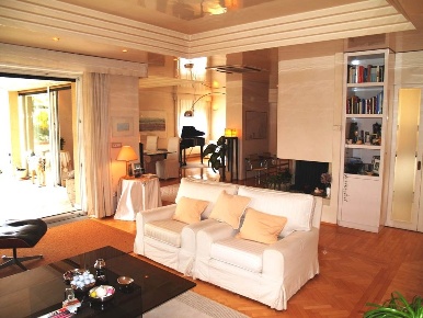 Foto Attico a Bolzano Gries - San Quirino di 192 m² con 8 locali in vendita