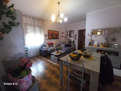 Foto Appartamento a Castelnuovo Magra Colombiera Molicciara di 85 m²