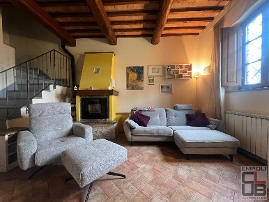 Foto Casa indipendente a Empoli Cerbaiola - Corniola di 115 m² con 4 locali