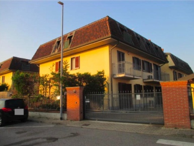 Foto Appartamento a Copiano di 83 m² con 4 locali in vendita