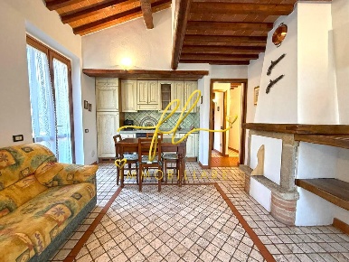 Foto Appartamento a Riparbella di 70 m² con 3 locali in vendita