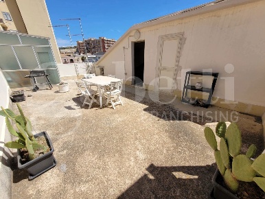Foto Appartamento a Siracusa Borgata - Santa Lucia di 79 m² con 3 locali