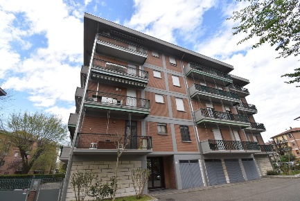 Foto Appartamento in VIA VITERBO 44, Modena Vaciglio di 108 m² con 3 locali