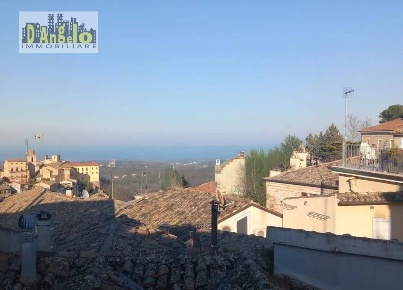 Foto Casa indipendente in Centro Storico, Ripatransone Centro di 95 m²