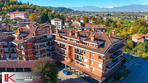 Foto Appartamento in Via Dn Brovero, Castiglione Torinese Centro di 130 m²