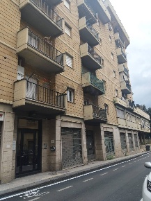 Foto Appartamento in Via Regina Elena 76, Caltanissetta Centro di 108 m²
