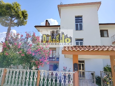 Foto Appartamento in Via Palmiro Togliatti, Offida Santa Maria Goretti