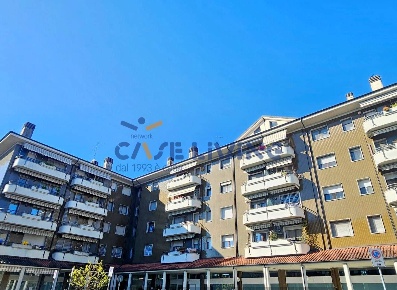 Foto Appartamento in piazza Roma 6, Pero Centro di 95 m² con 3 locali