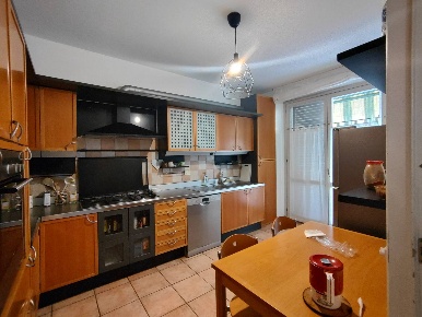 Foto Appartamento in VIA PANFILI, Porto San Giorgio di 85 m² con 4 locali