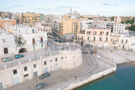 Foto Appartamento a Bisceglie di 175 m² con 4 locali in vendita