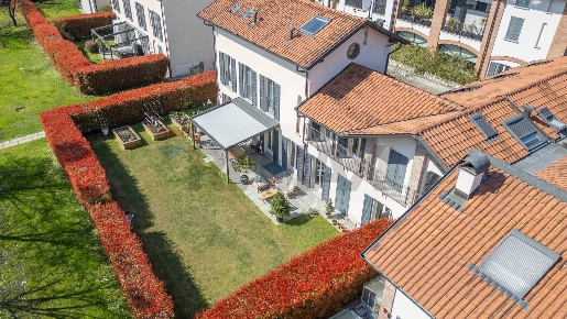 Foto Villa unifamiliare in Via Cavallotti 45, Monza San Carlo - Stazione