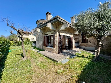 Foto Case semi ndipendenti in via Annia 24, Lignano Sabbiadoro Centro