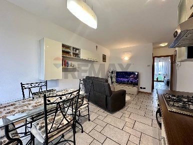 Foto Appartamento in VIA CAVOUR 1A, Albano Sant'Alessandro di 65 m²