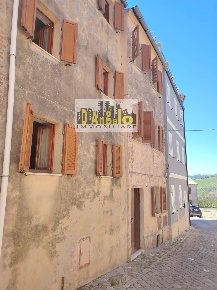 Foto Casa indipendente in Via Giuseppe garibaldi 74, Offida Centro